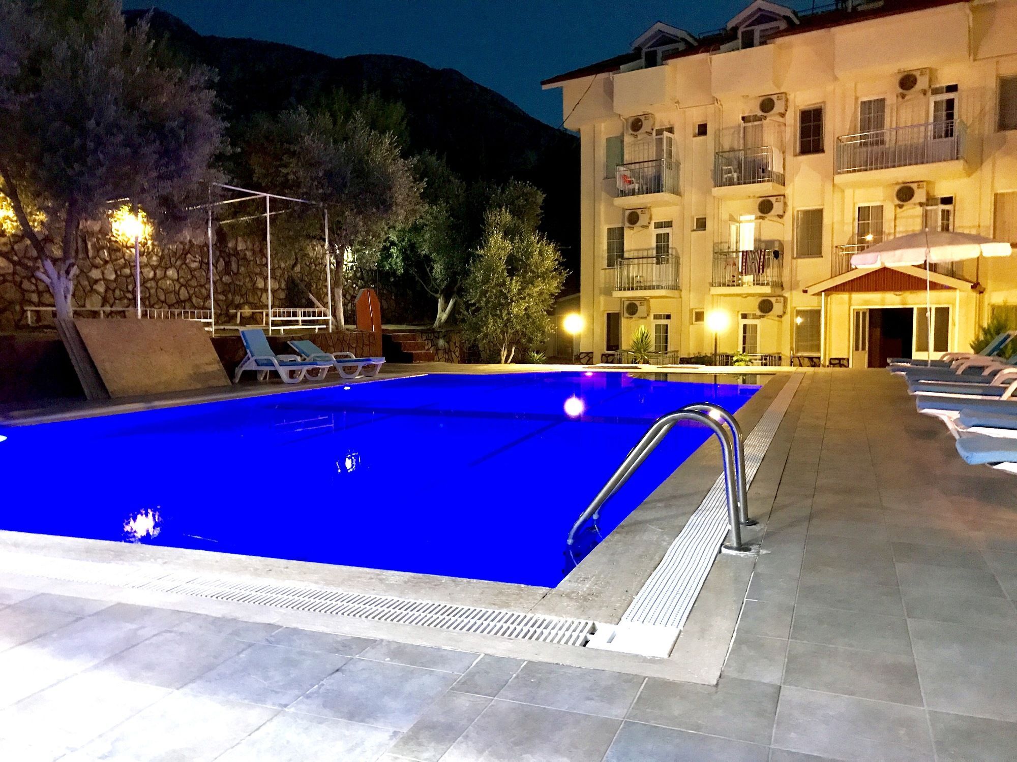 Doga Hotel 厄吕代尼兹 外观 照片