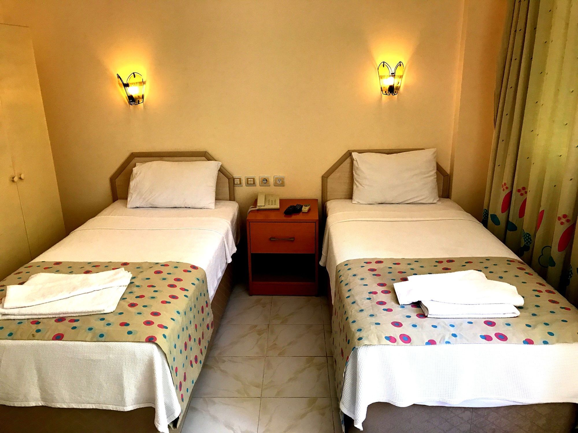 Doga Hotel 厄吕代尼兹 外观 照片